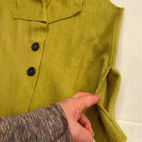 Cut Loose Women’s Vest Wool Boucle Green Buttons Pockets Lapel M-L - Picture 5 of 14